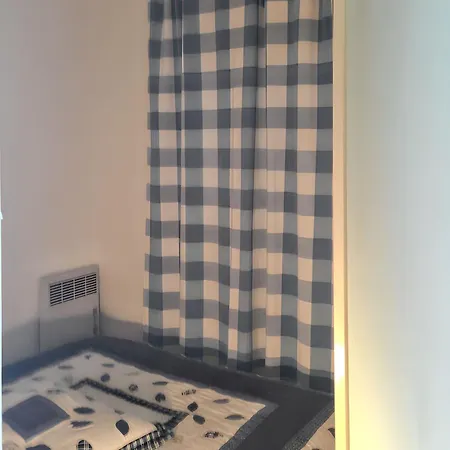 Apartament Avec Piscine Partagee A