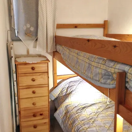 Avec Piscine Partagee A Apartament