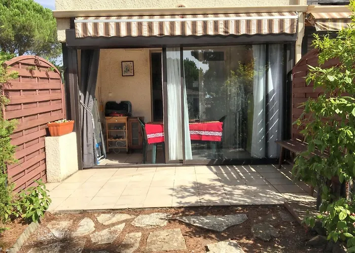 Avec Piscine Partagee A Appartement *